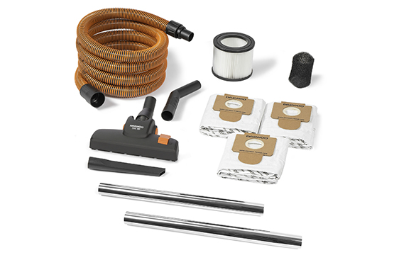 • Щетка для сухой и влажной уборки • Щелевая насадка • Изогнутая насадка • 3 тканевых мешка для сухой уборки • Текстильный мешок для пыли • 2 HEPA фильтра